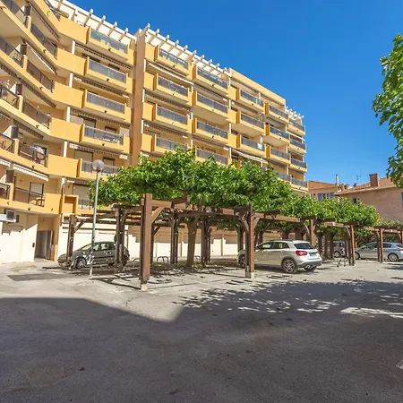 Appartamento Saint James-11 By Interhome Le Lavandou