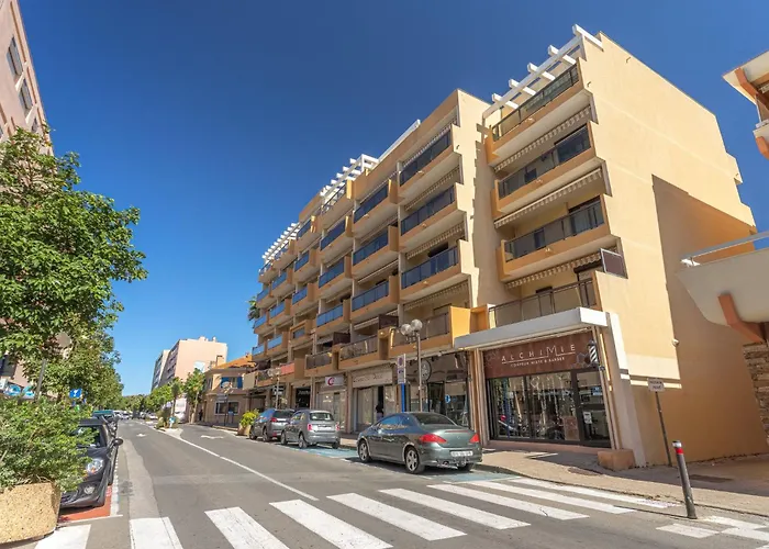 Saint James-11 By Interhome Appartement Le Lavandou